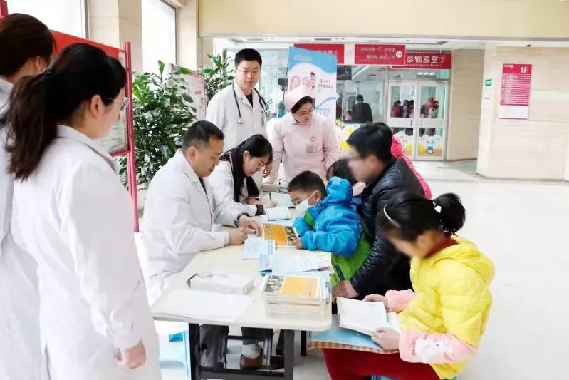 儿童医院肾脏专家门诊，守护儿童健康的守护者
