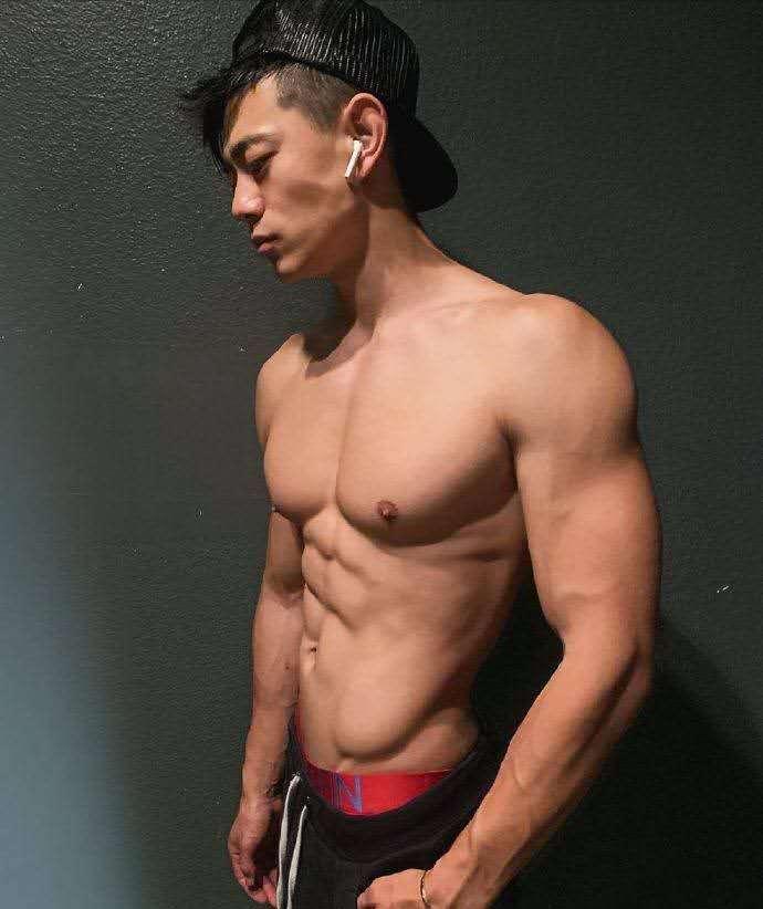 健身教练的工作内容，塑造健康生活的引领者