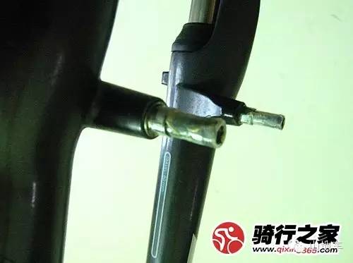 自行车减震拆解，深入了解与操作指南