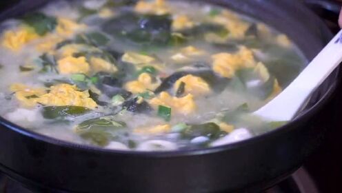 裙带蛋花汤，一道美味佳肴的魅力与制作艺术