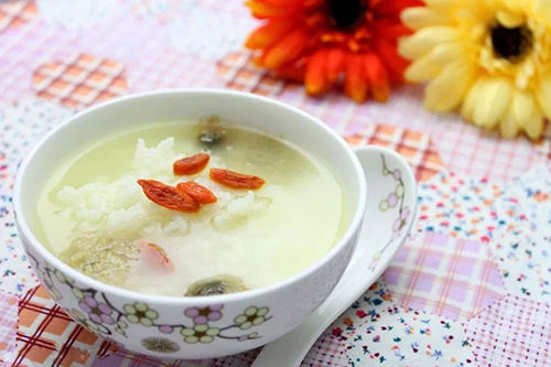 茯苓蛋花汤，一道传统美食的养生奥秘