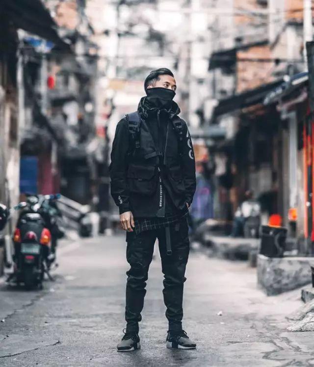 两段式伞兵腰带，设计与功能
