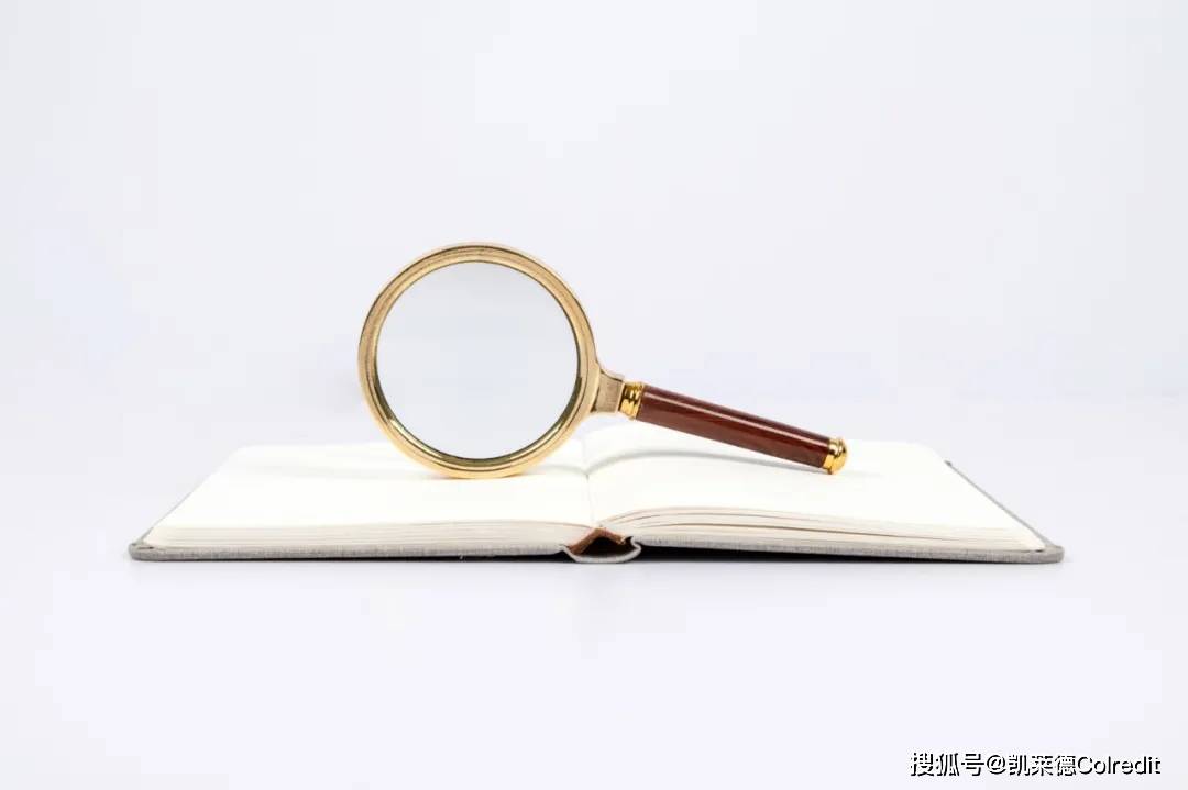 巴宝莉眼镜框真假鉴别指南