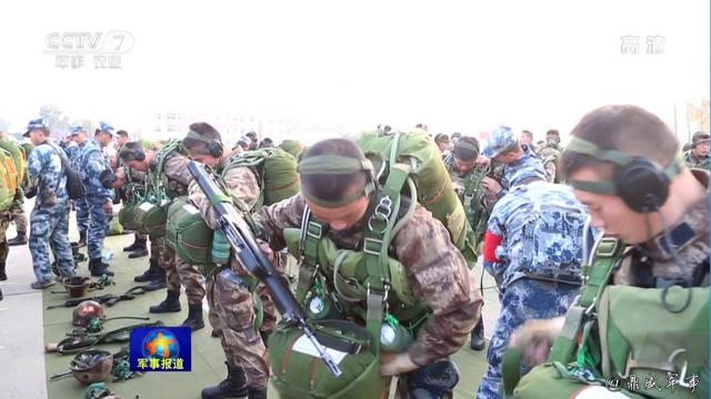 伞兵绳与铁血君品，一种独特的品质展现